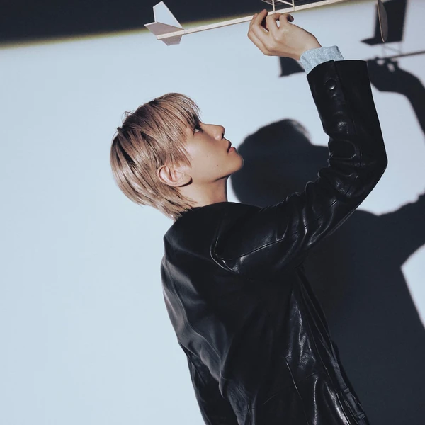 Popular photo full of fans’ love for Yoon Soyang