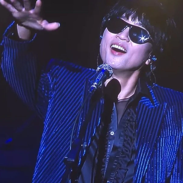 The most loved look of Bak Changgeun today