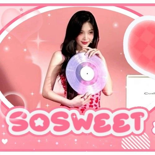 Popular photo full of fans’ love for JOY