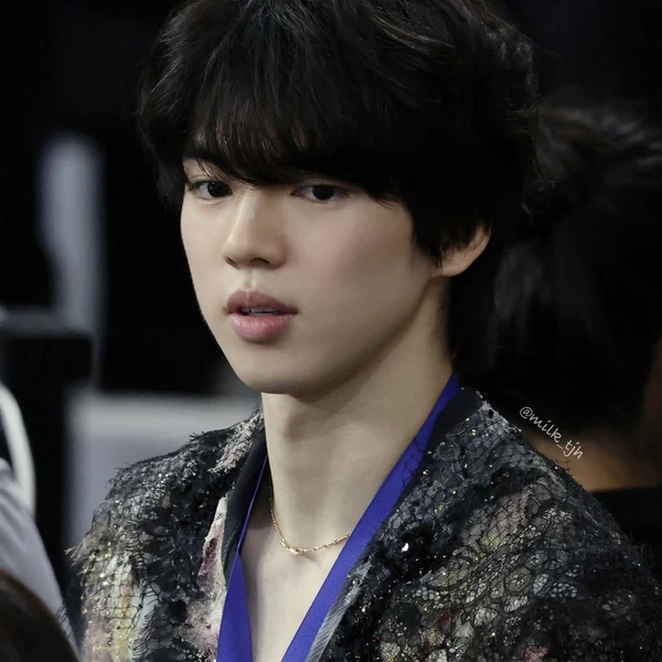 The most loved look of Cha Junhwan today