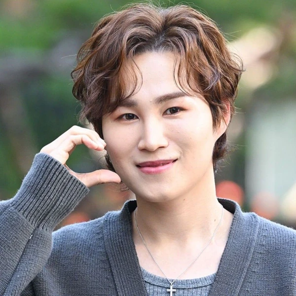 Penampilan Kim Heejae yang paling disukai hari ini