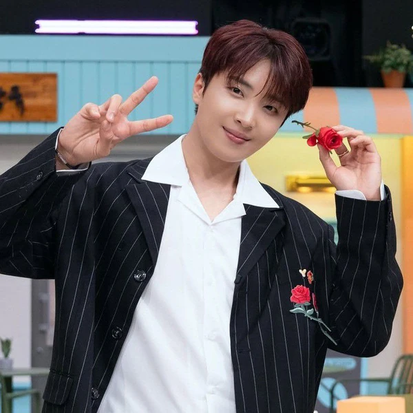 Top moment of Hwang Yunsung chosen by fans