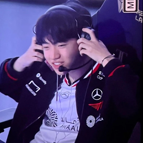 The most loved look of Keria today