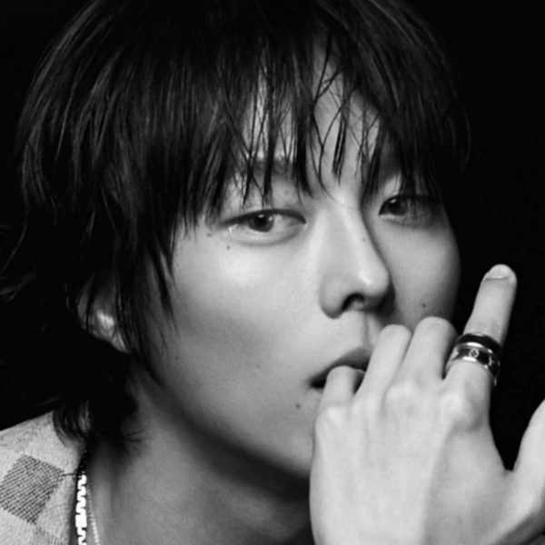 The most loved look of Jang Kiyong today