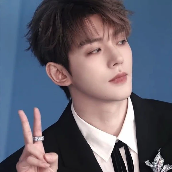 Momen terbaik Deng Wei pilihan penggemar