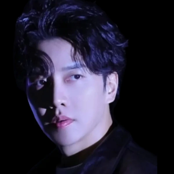 Popular photo full of fans’ love for Lee Seunggi