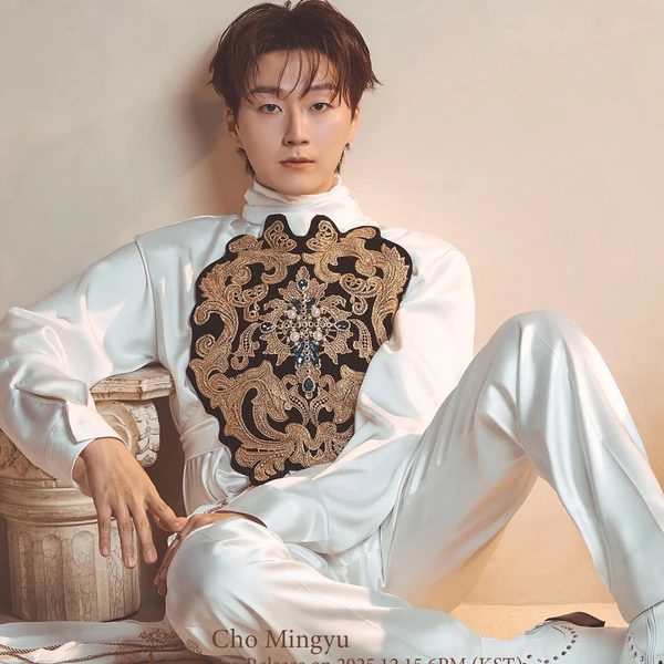 Popular photo full of fans’ love for Forestella