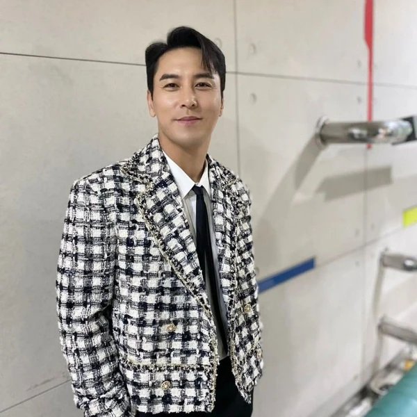 充滿粉絲愛的張民好人氣照片