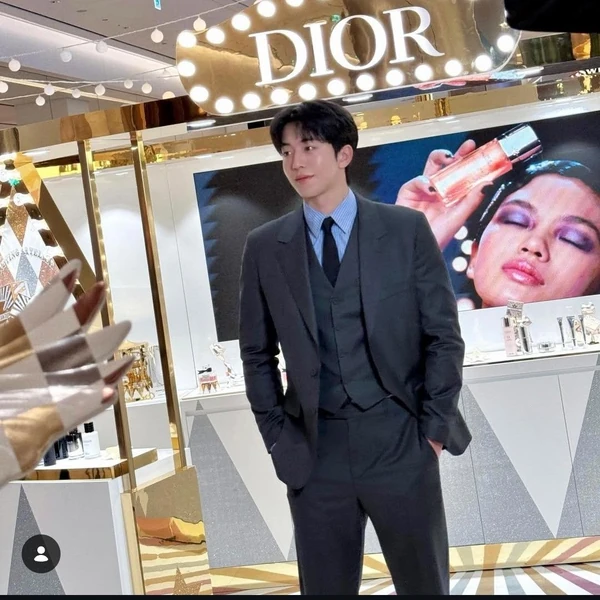 Popular photo full of fans’ love for Nam Joohyuk