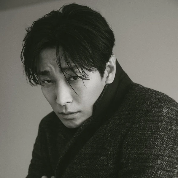 Popular photo full of fans’ love for Joo Jihoon