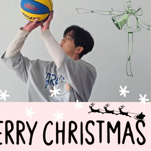 Popular photo full of fans’ love for Rowoon