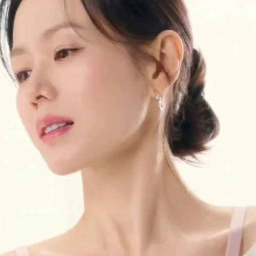 今天最受喜愛的孫藝珍模樣