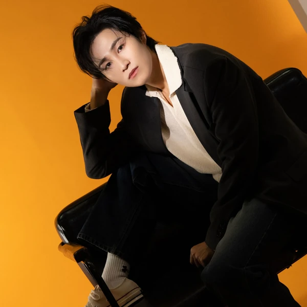 充滿粉絲愛的金熙栽人氣照片