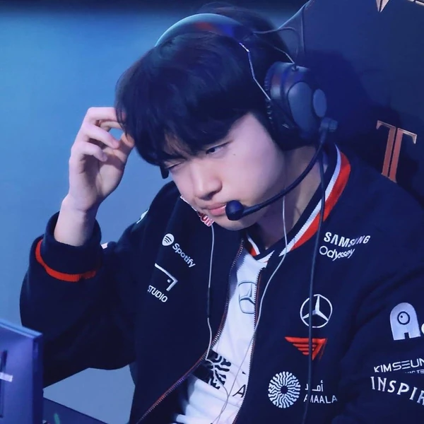 Top moment of Keria chosen by fans