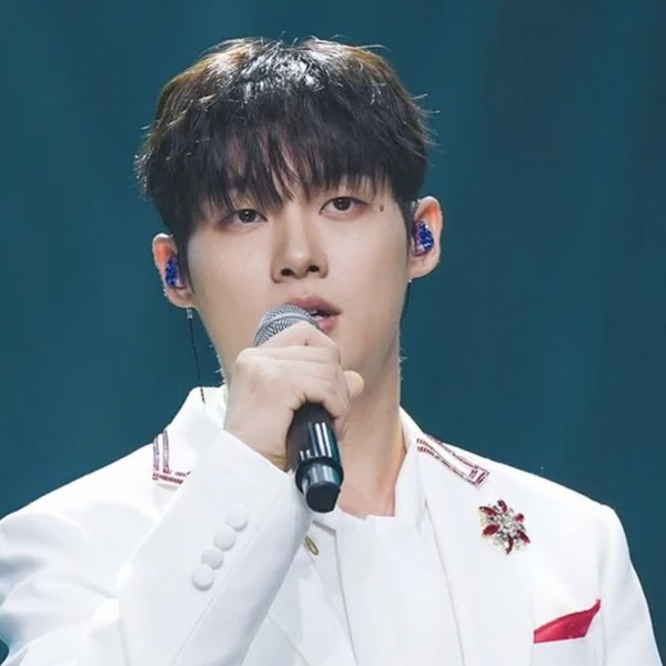 Popular photo full of fans’ love for Choi Jaemyeong