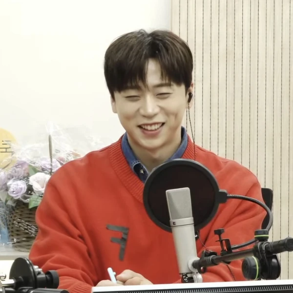 남궁진 팬심 가득한 인기 사진