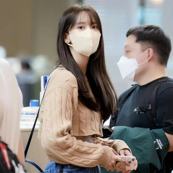 今天最受喜爱的林允儿模样