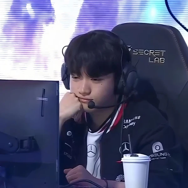 充滿粉絲愛的Keria人氣照片