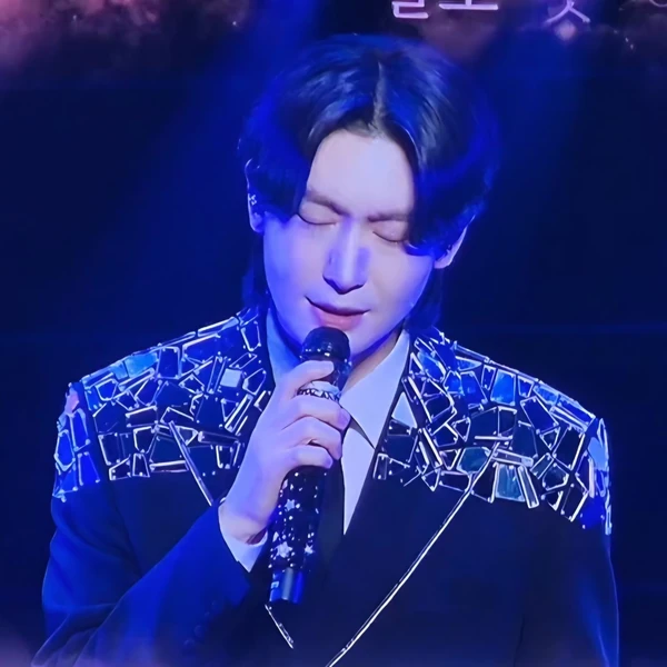 今天最受喜愛的Kim Yongbin模樣