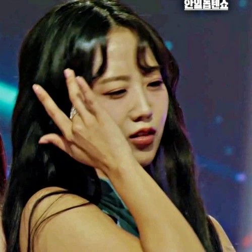 充满粉丝爱意的姜蕙妍人气照片