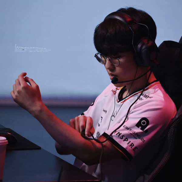 Foto populer Oner yang penuh cinta dari penggemar