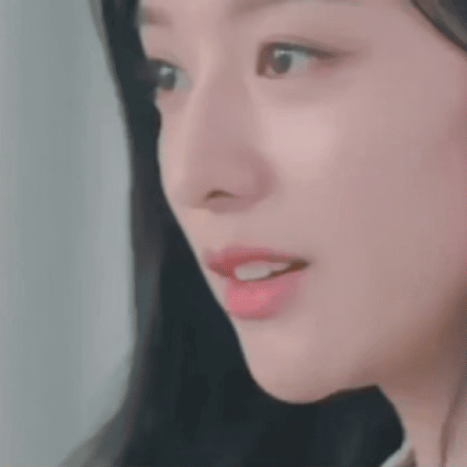 充滿粉絲愛的金智媛人氣照片