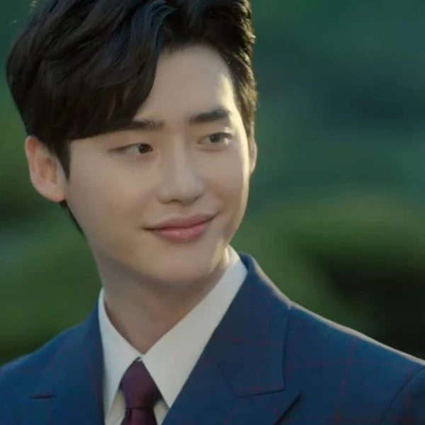 充滿粉絲愛的李鍾碩人氣照片