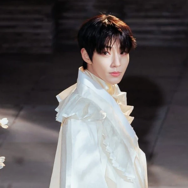 ファン・イニョプへのファンの愛が詰まった人気写真