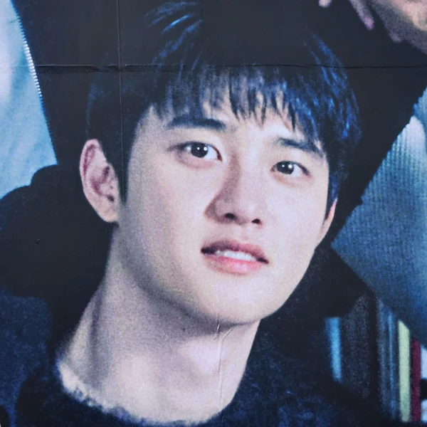Foto populer Doh Kyungsoo (D.O.) yang penuh cinta dari penggemar