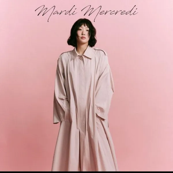 Foto populer Kim Goeun yang penuh cinta dari penggemar