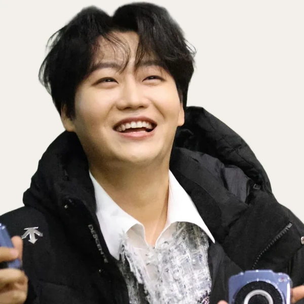 The most loved look of Min Soohyun today