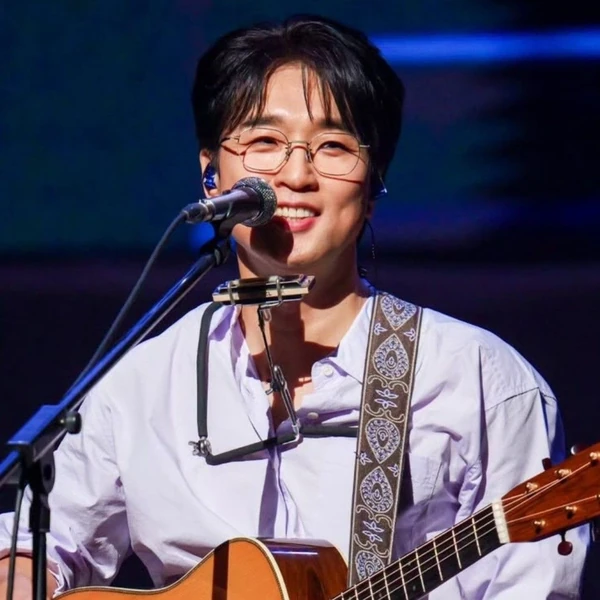 今天最受喜爱的Bak Changgeun模样