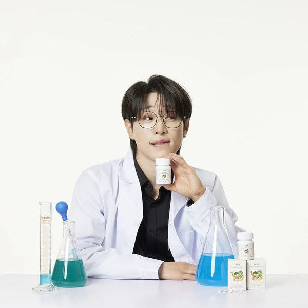 Popular photo full of fans’ love for An Sunghoon