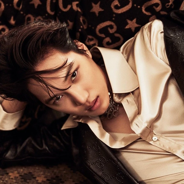 Foto populer KAI yang penuh cinta dari penggemar