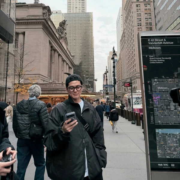 Penampilan Kim Minkyu yang paling disukai hari ini