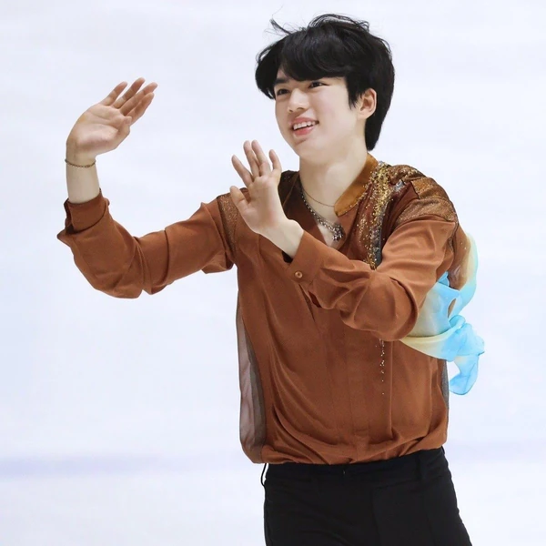 粉丝团打造的闪耀Cha Junhwan瞬间