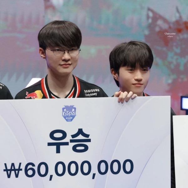 粉丝团选出的Keria最佳瞬间