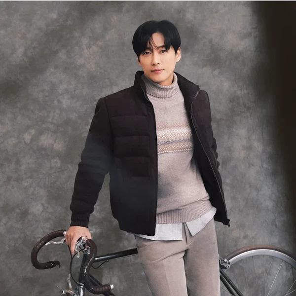 充满粉丝爱意的南宮珉人气照片