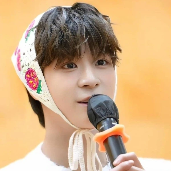 정동원 팬심 가득한 인기 사진