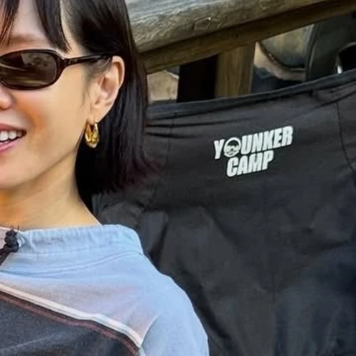 Foto populer Son Yejin yang penuh cinta dari penggemar