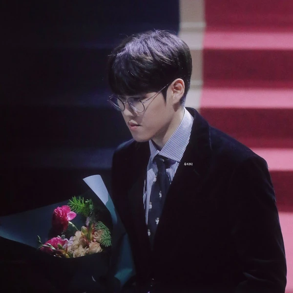 Foto profil populer Oner yang disukai penggemar