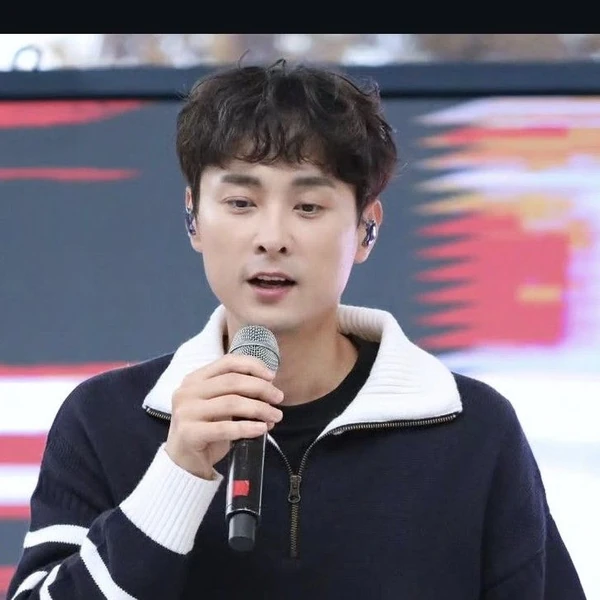 Momen terbaik Min Kyunghoon pilihan penggemar