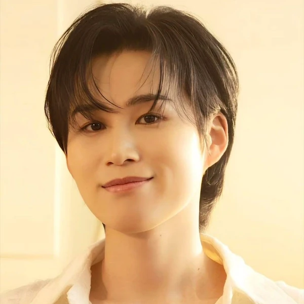 今天最受喜愛的金熙栽模樣