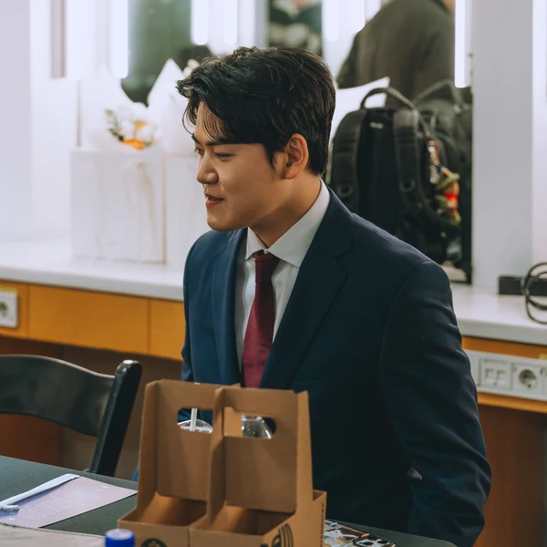 Popular photo full of fans’ love for Gumayusi