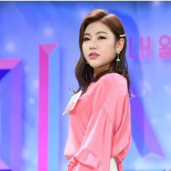 充滿粉絲愛的宋歌人人氣照片