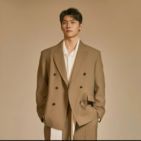 今天最受喜愛的Jeon Jonghyeok模樣