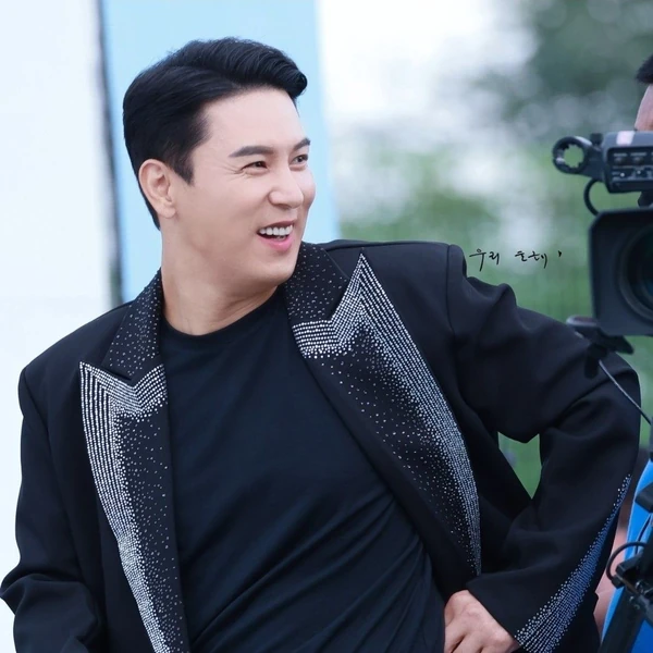 今天最受喜愛的張民好模樣