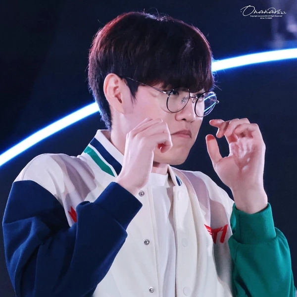 投票で選ばれたOnerの人気プロフィール画像