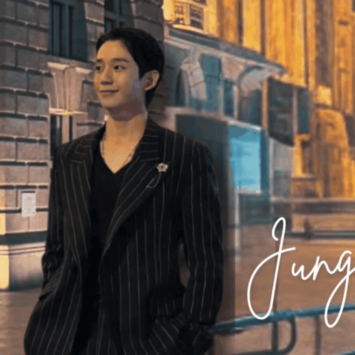 今天最受喜愛的丁海寅模樣