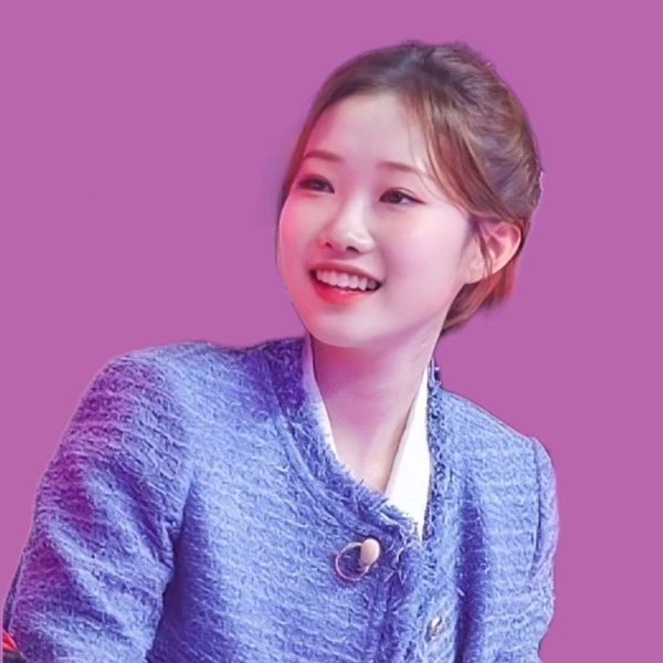 The most loved look of Jung Seojoo today